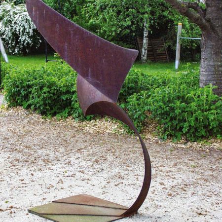 Karl Menzen | Versus